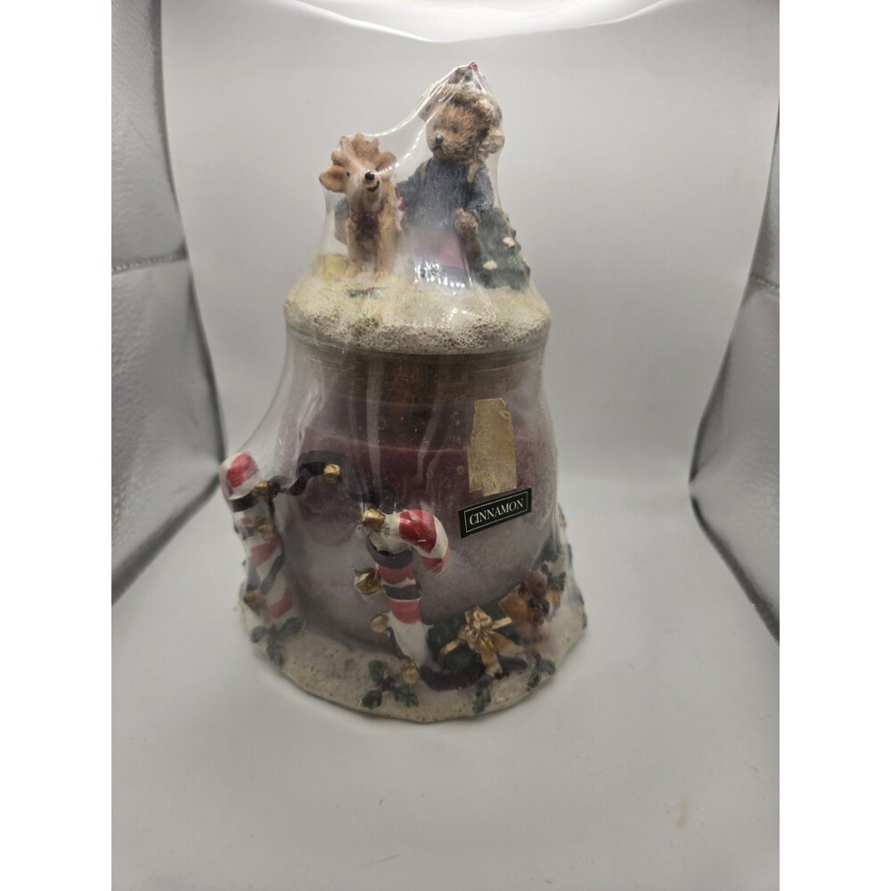 Vintage Christmas Candle New Sealed Cinnamon Scented